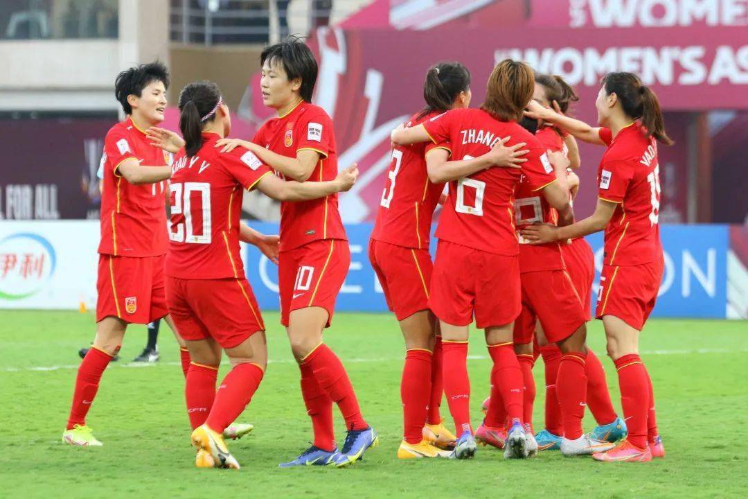 开云体育平台APP-关于国际女足比拼战术流畅，传接球精准完美配合的信息