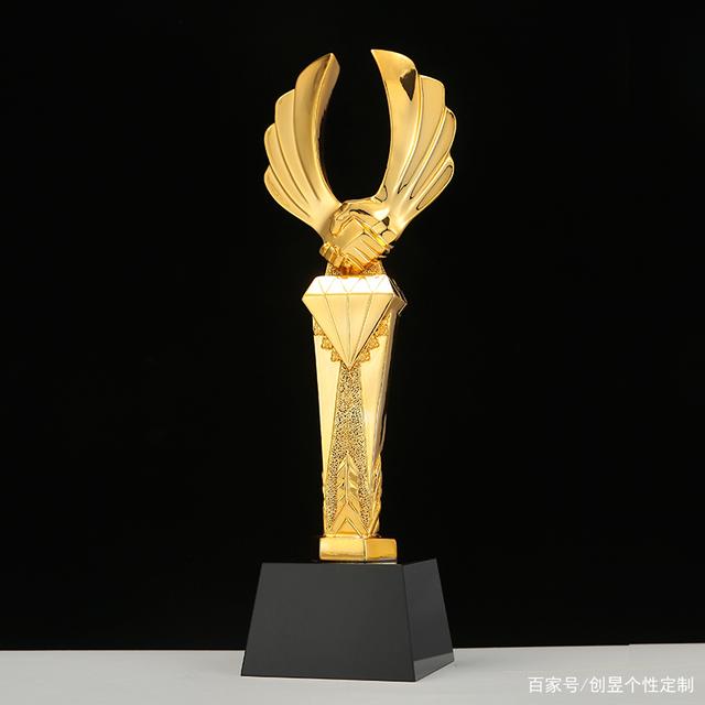 开云体育下载-关于紧张刺激!球队演绎荣誉奖杯赛逐梦之路的信息