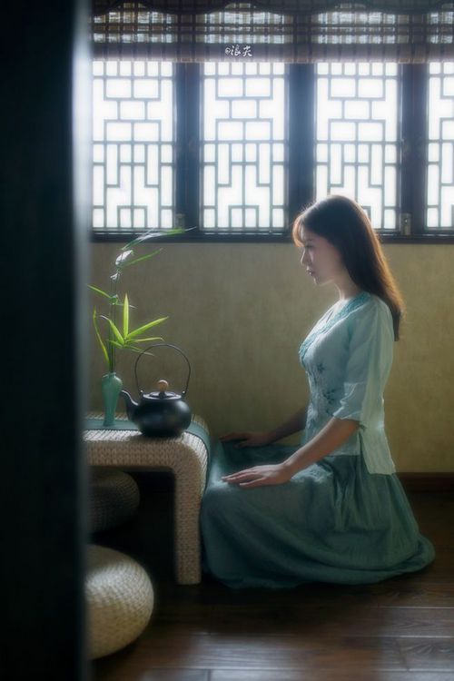 双面压力，孙兴慜的冷静爆发与比利亚雷亚尔的逆袭火焰 压力下的竞技冰与火之歌