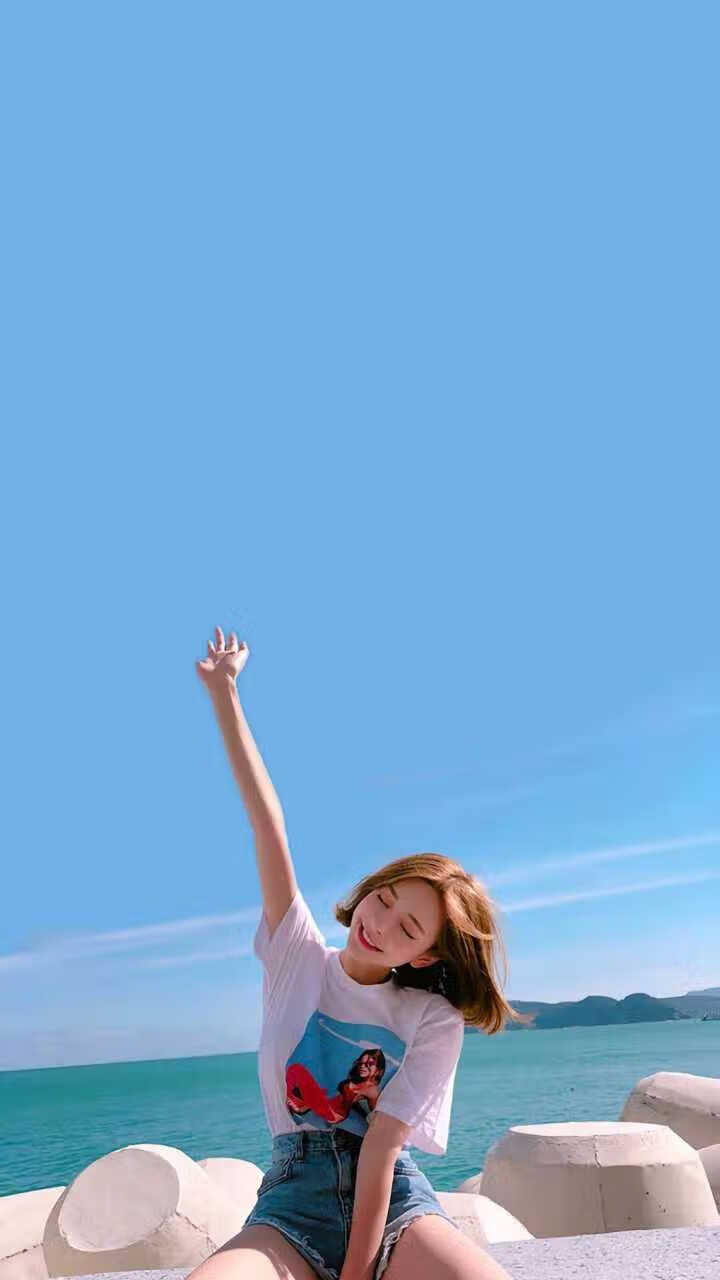 冠军的底色，在F1的轰鸣与绿茵的刀锋之间