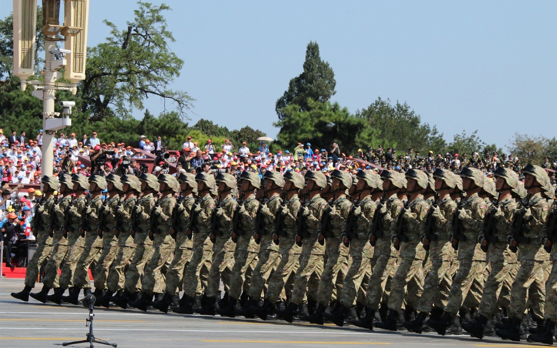 开云官网-胜负手之外,凯恩如何以攻防转换的现代性,在国家德比之夜重新定义中锋艺术