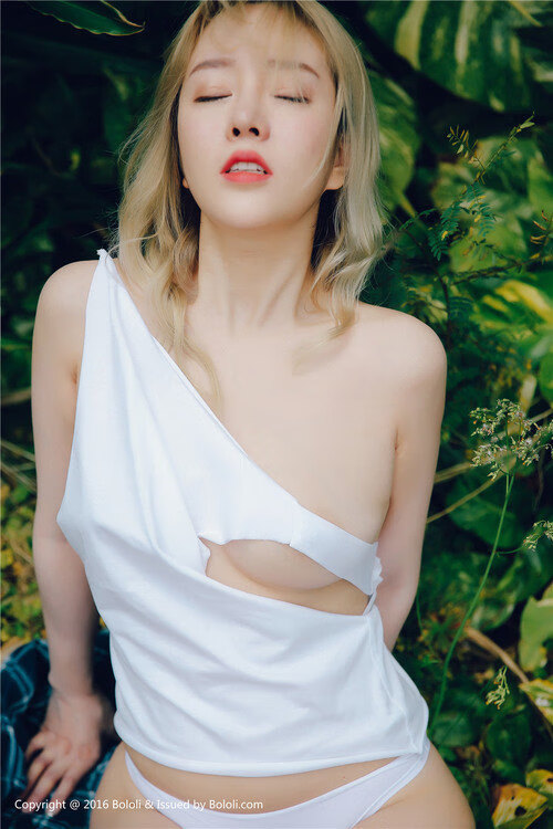 开云体育官方网站-伊萨克双响定乾坤!多特蒙德战术演绎完美碾压韩国劲旅